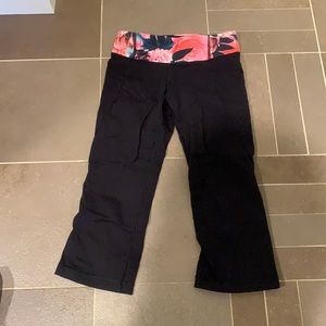 Lululemon Secret Garden Waistband Cropped Pants 4